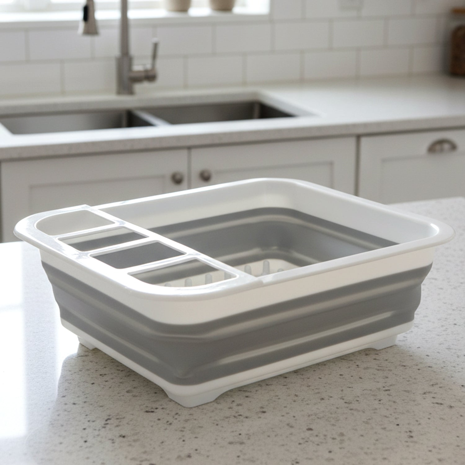 Folded dish drying rack for compact storage