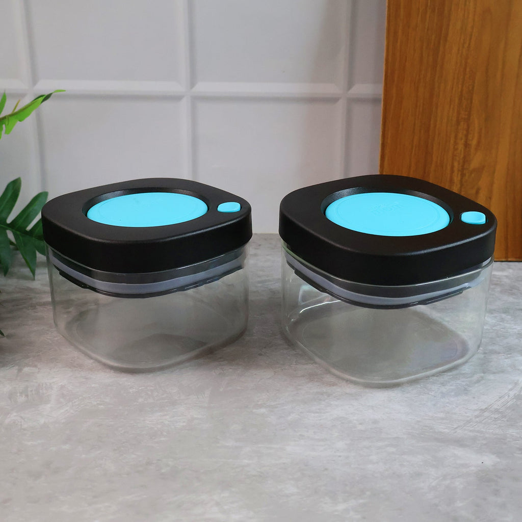 Clear airtight kitchen containers designed to keep food fresh longer