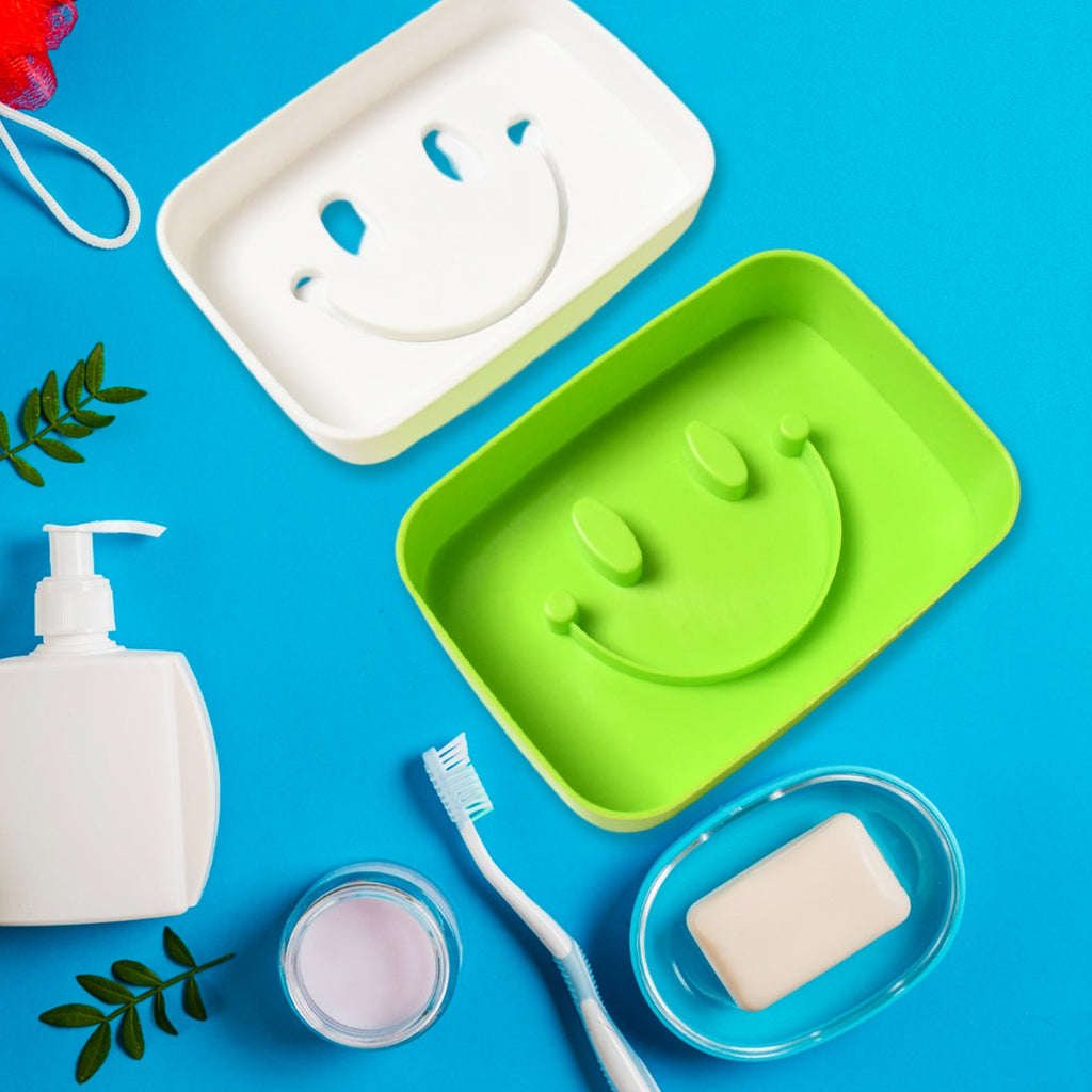 Portable travel soap dish box with cute smiley face design closed