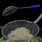 Durable stainless steel deep fry strainer used for crispy frying