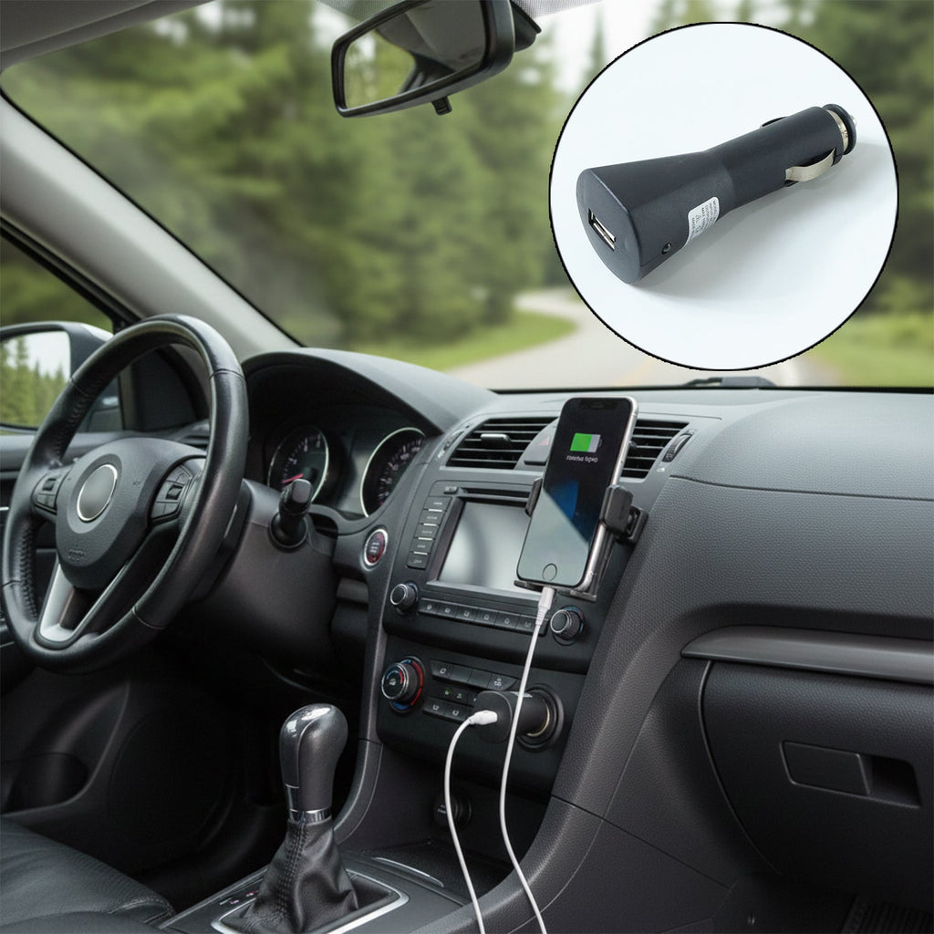 Fast charging USB port of 12V car charger adapter for smartphones