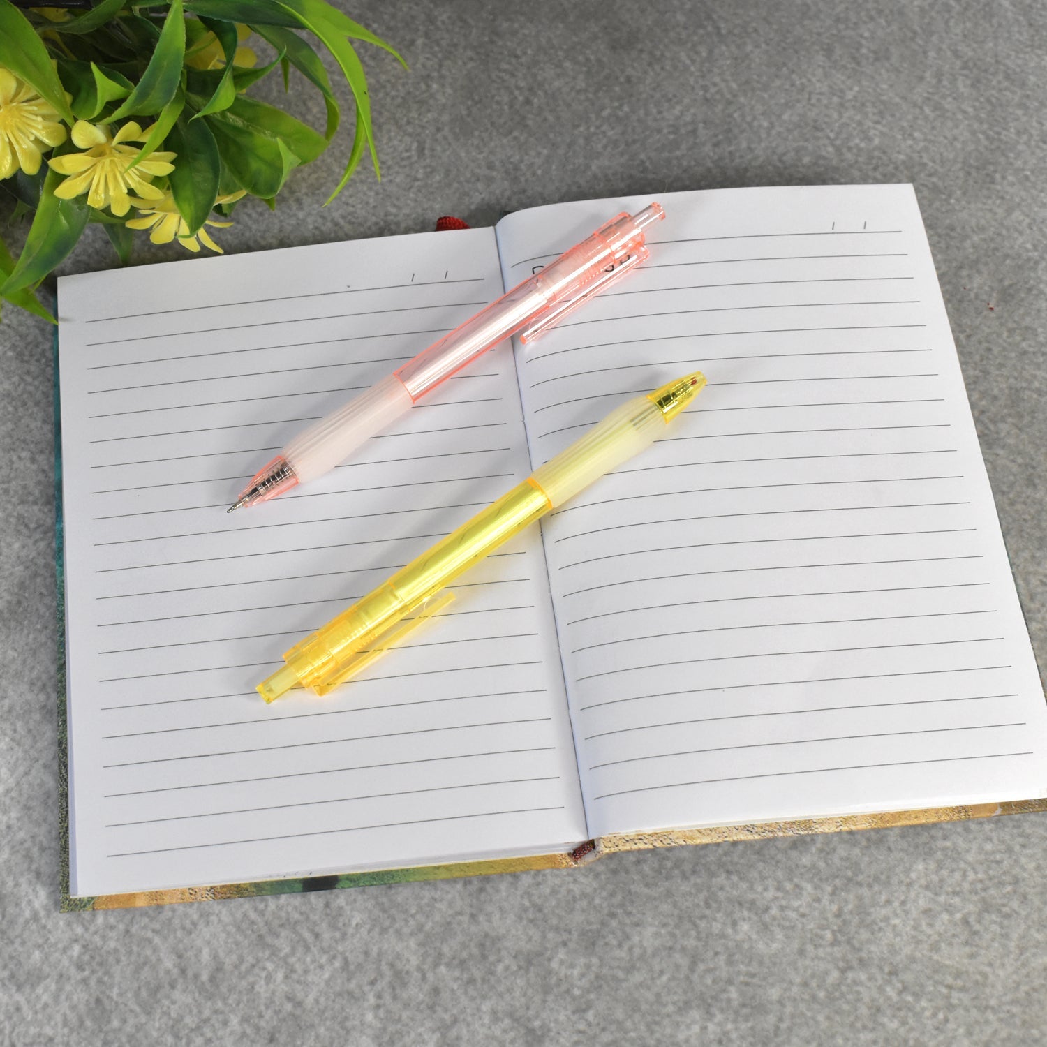 CustoPen smooth writing ball pen gliding across paper, illustrating smudge-free ink.