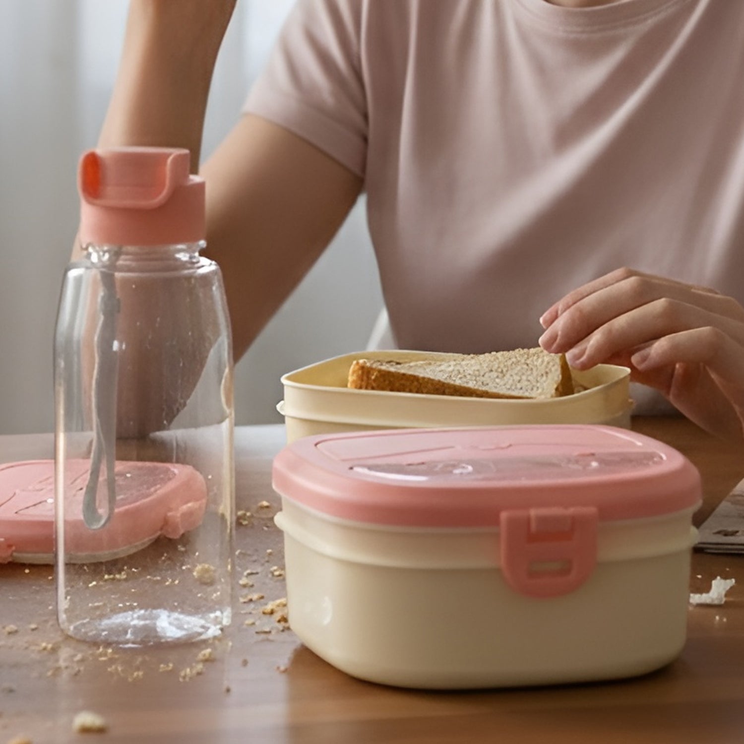 Top view showing compartments inside plastic lunch box set