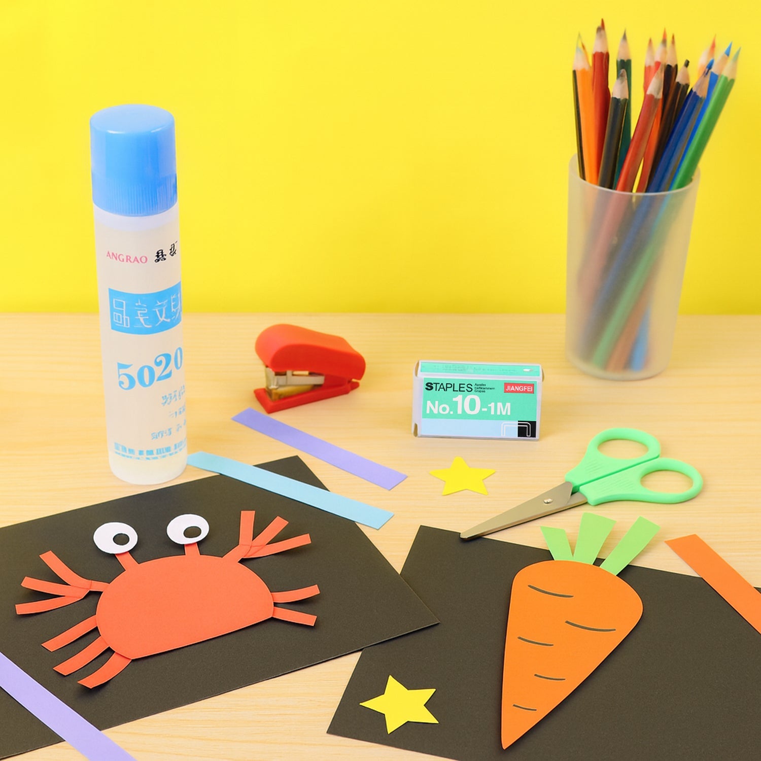 Kids creative set accessories including safe scissors and hand-friendly stapler