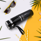 Top-down view of the 1000ml vacuum insulated water bottle with its secure cap.