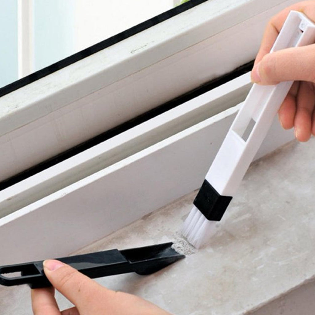 Ergonomic cleaning brush featuring a comfortable, non-slip plastic handle for a secure grip.