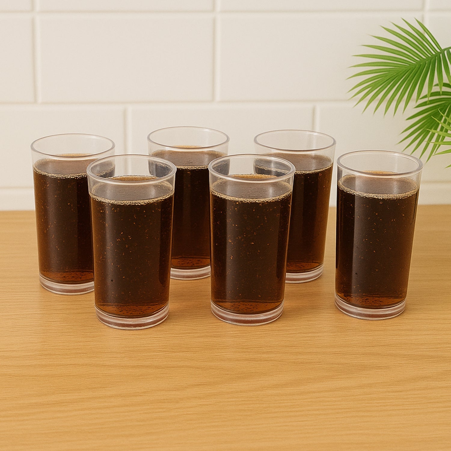 Set of 6 Martinin clear plastic tumblers with 300 ml capacity each