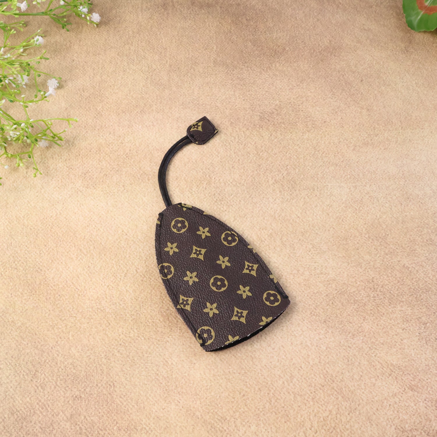Durable and compact key case ideal for everyday use and travel