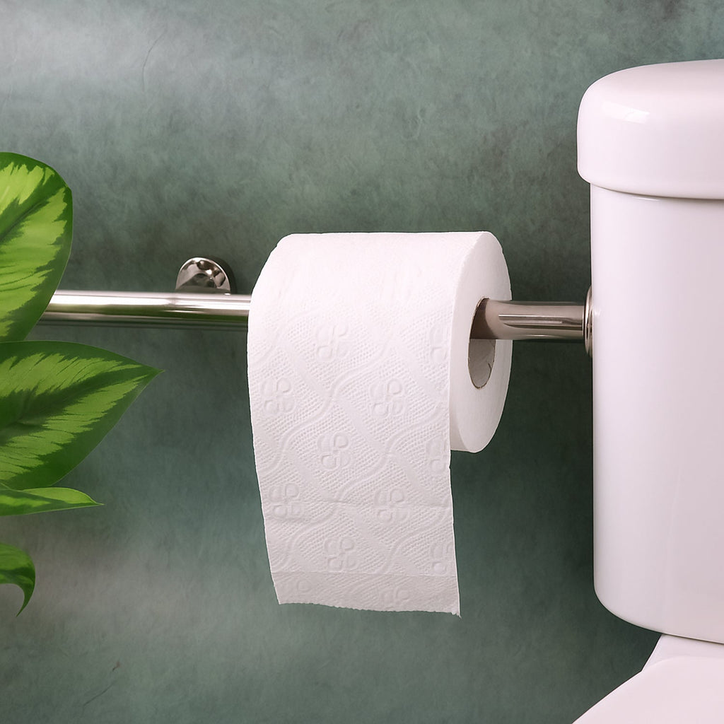 Close-up showing quilted texture of Freshee ultra-soft toilet roll