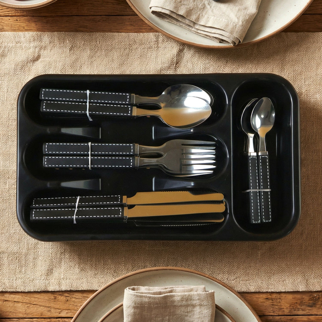 Luxury dining cutlery set in stainless steel with sturdy plastic handles