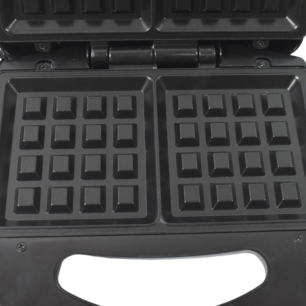 Close-up of the cool-touch handle and indicator lights on the Dabster sandwich maker.