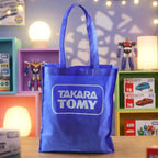 Reusable shopping bag being used for grocery shopping daily