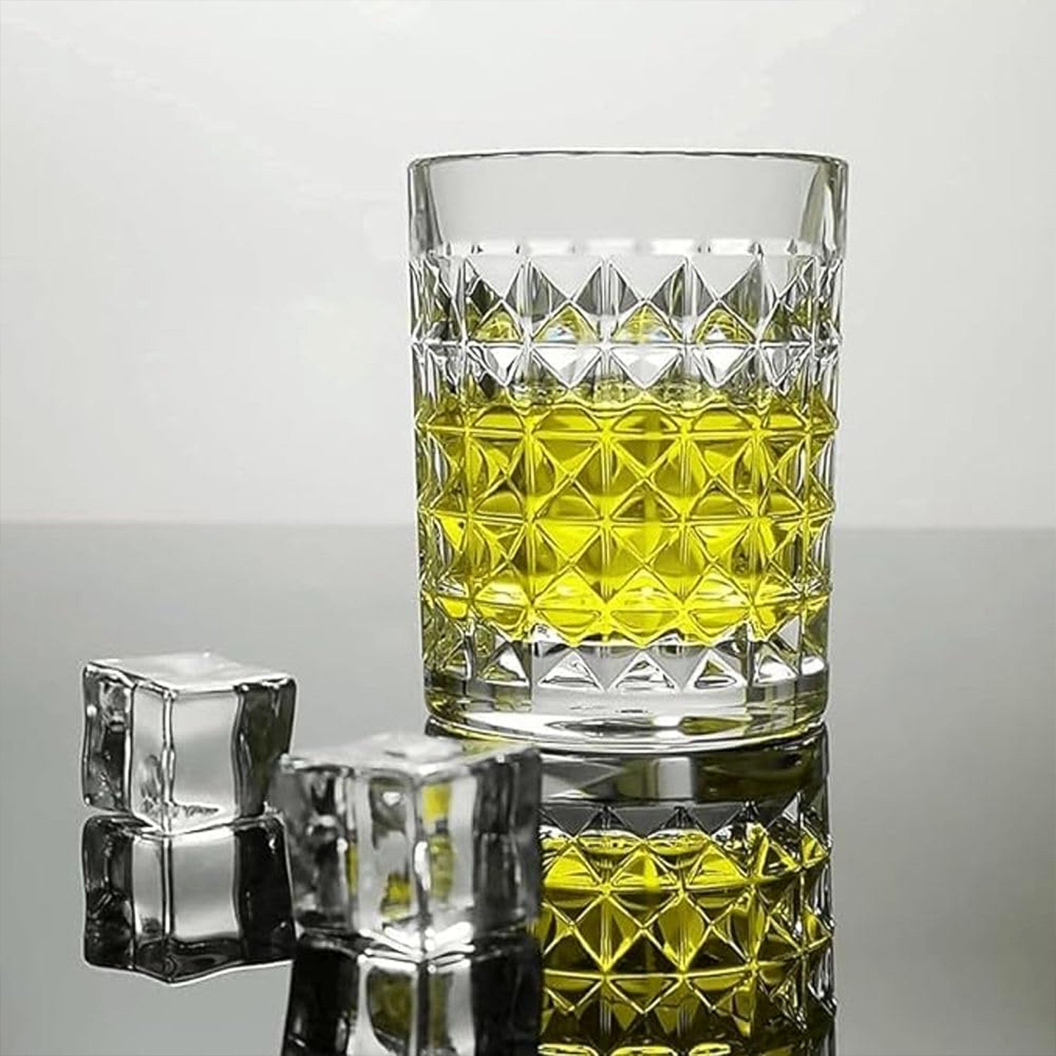 The complete Serve Stellar diamond-cut glass tumbler set displayed in its packaging.