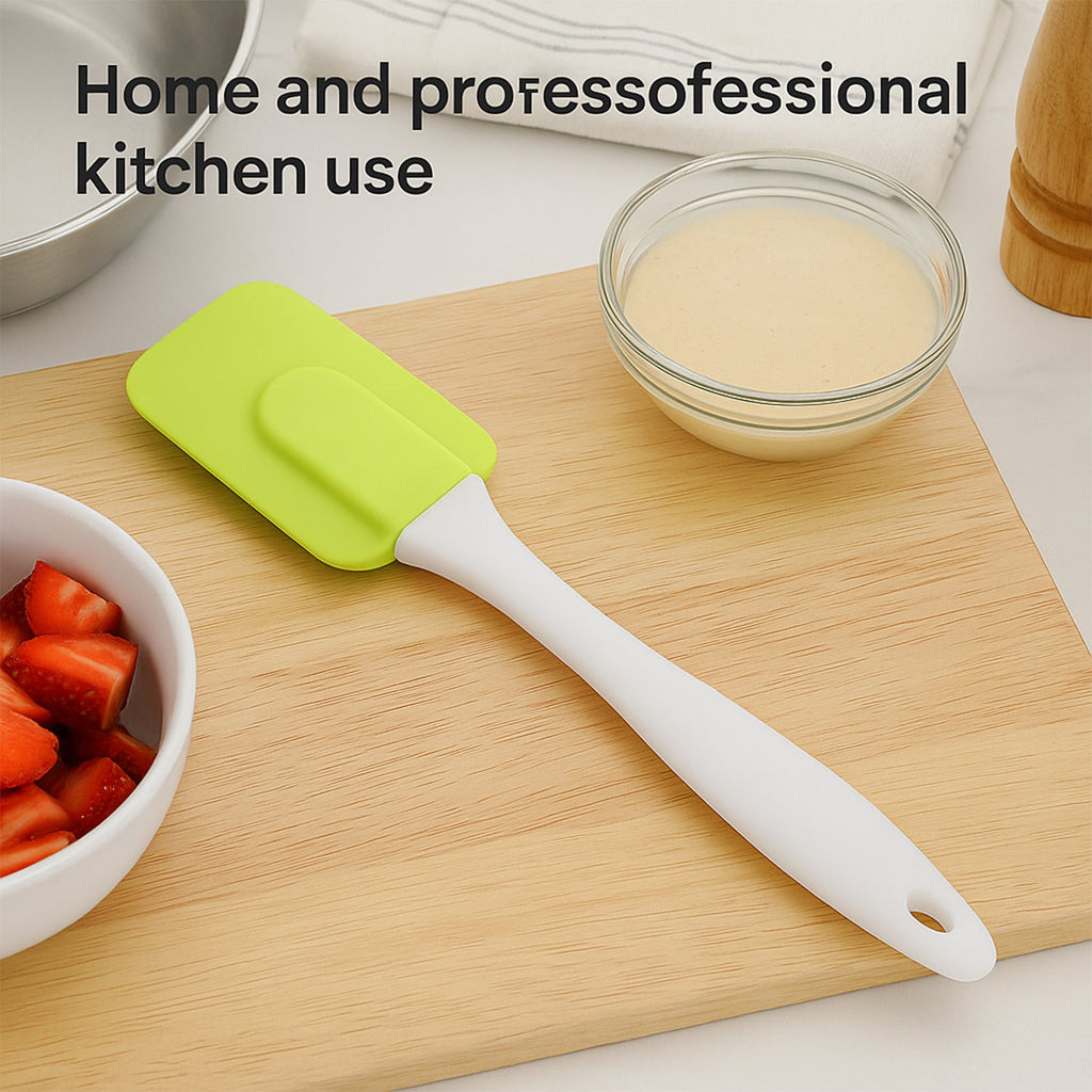 Compact 18 cm silicone spatula with BPA free material for healthy cooking