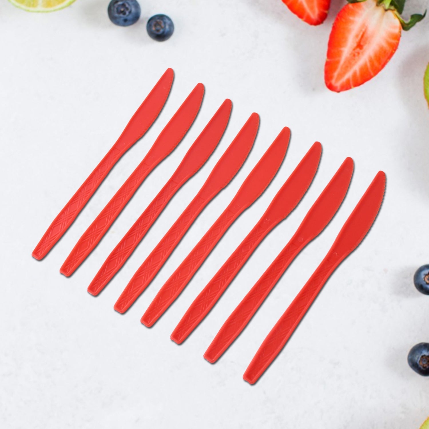 Lightweight plastic knives perfect for outdoor events and catering