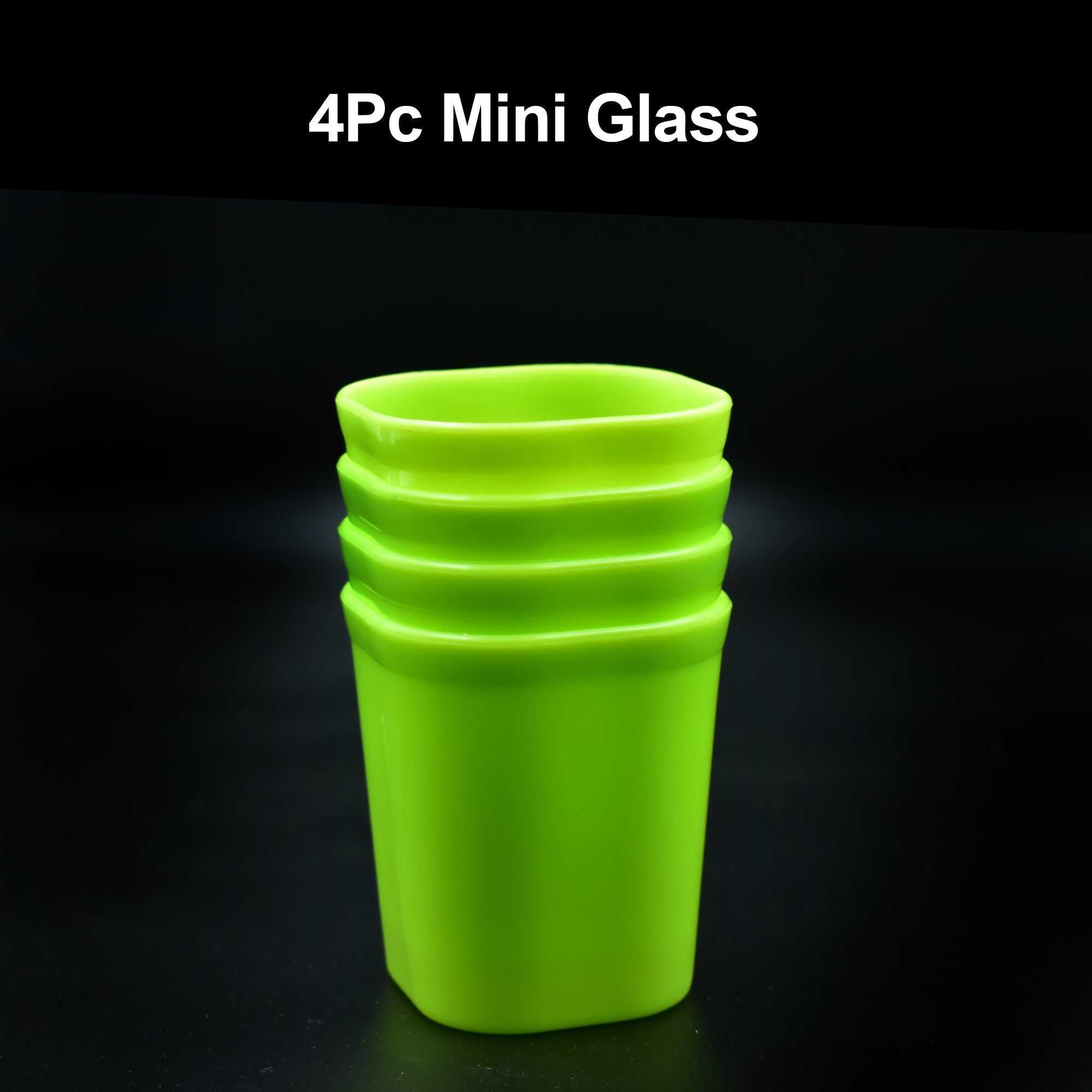 Elegant design of unbreakable plastic tumblers, ideal for any beverage.