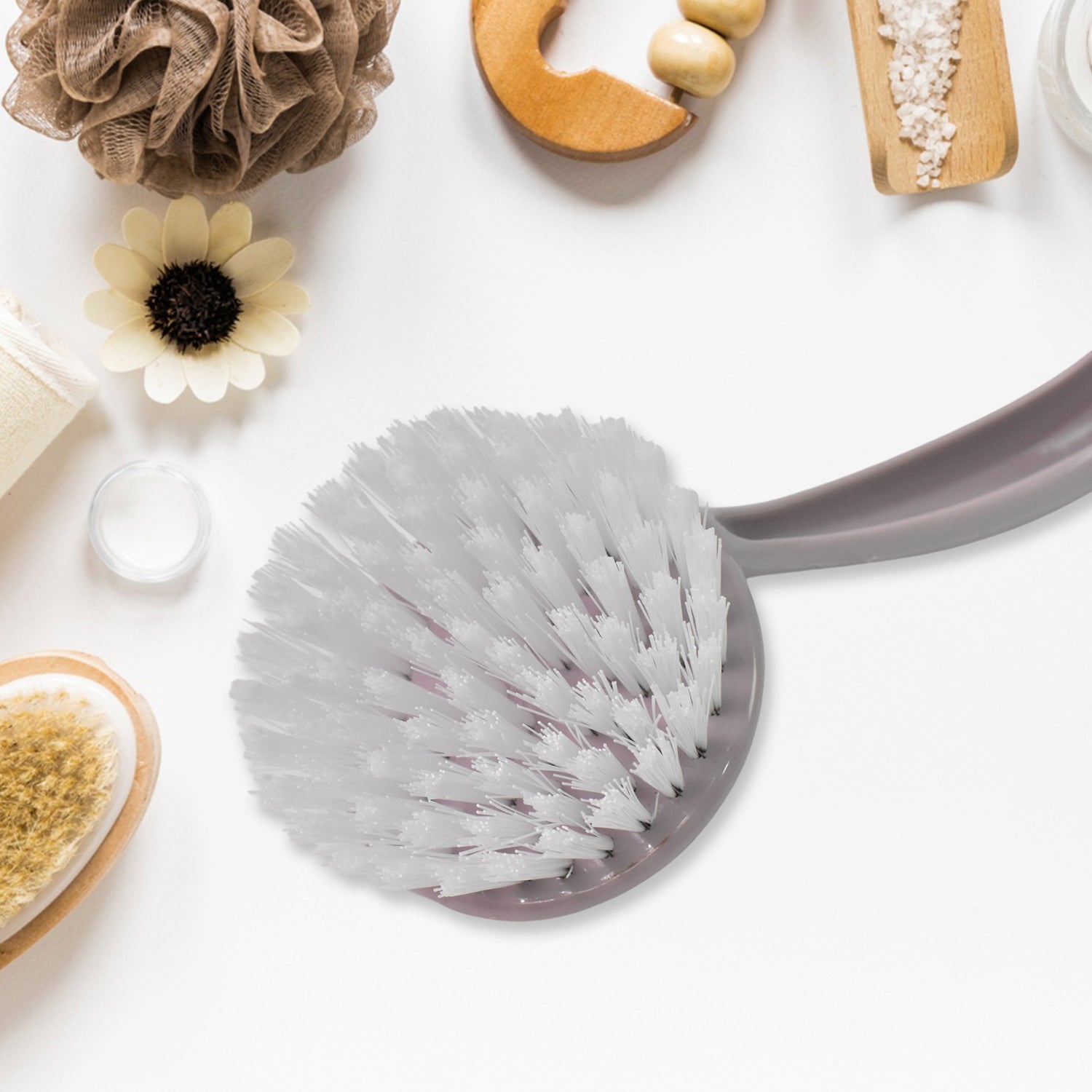 Packaging for the ToolMate Pro multipurpose cleaning tool set.