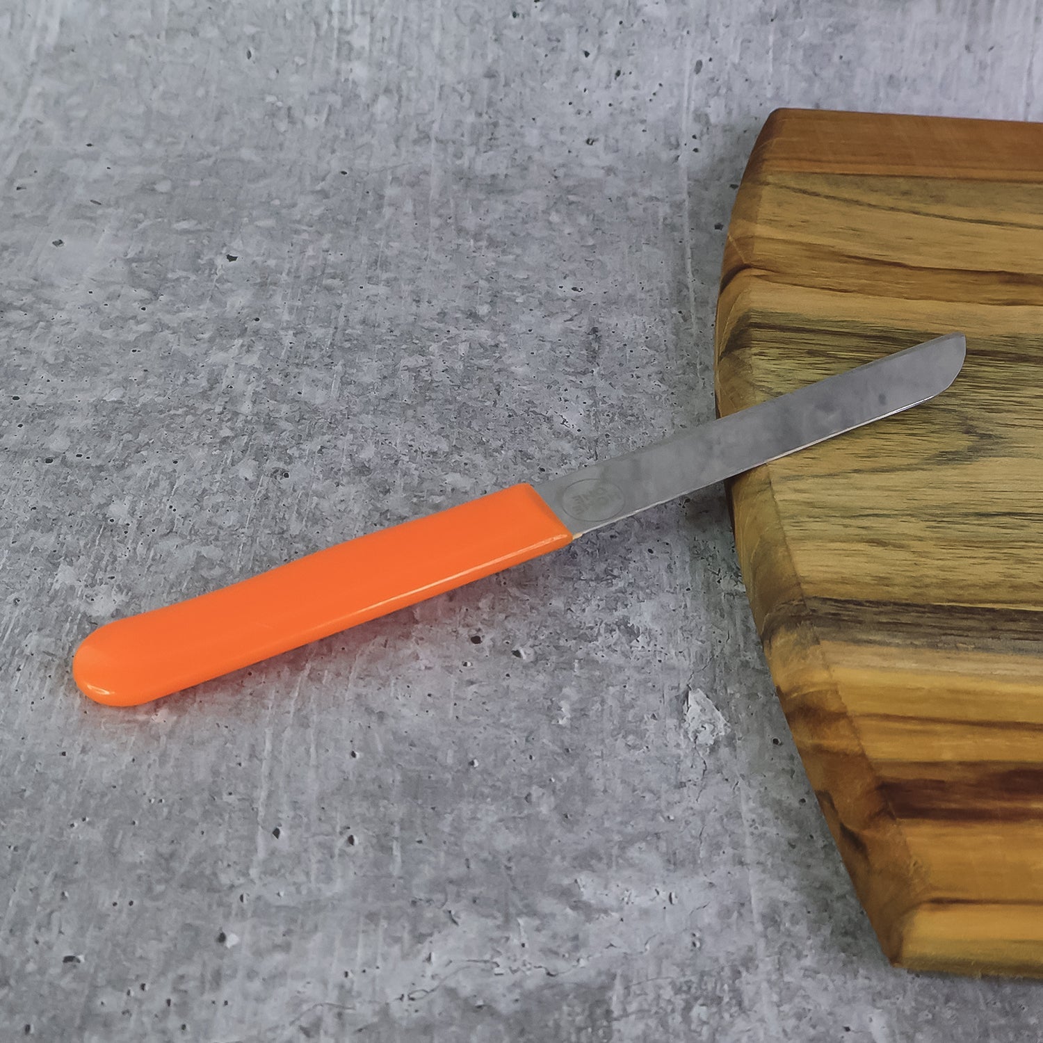 Neutral image of kitchen knife