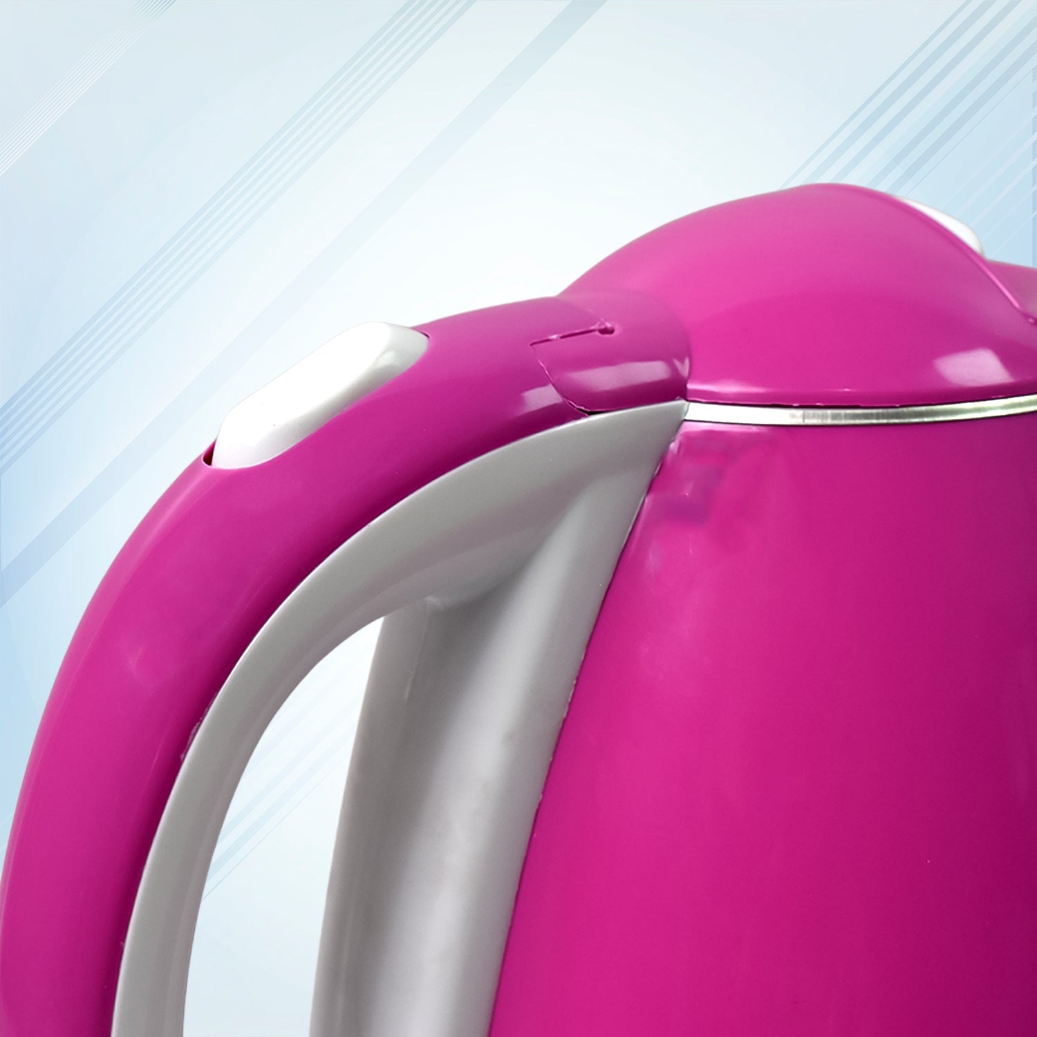 The Siplix electric kettle with its 360-degree swivel base for convenient use.
