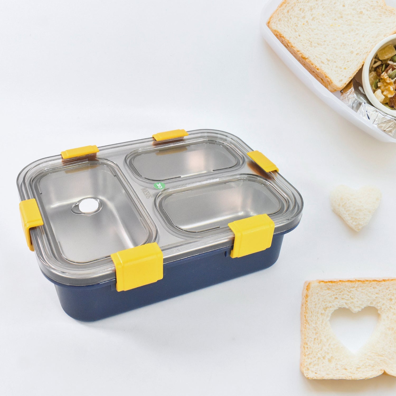Stackable and portable stainless steel lunch box in transparent outer cover