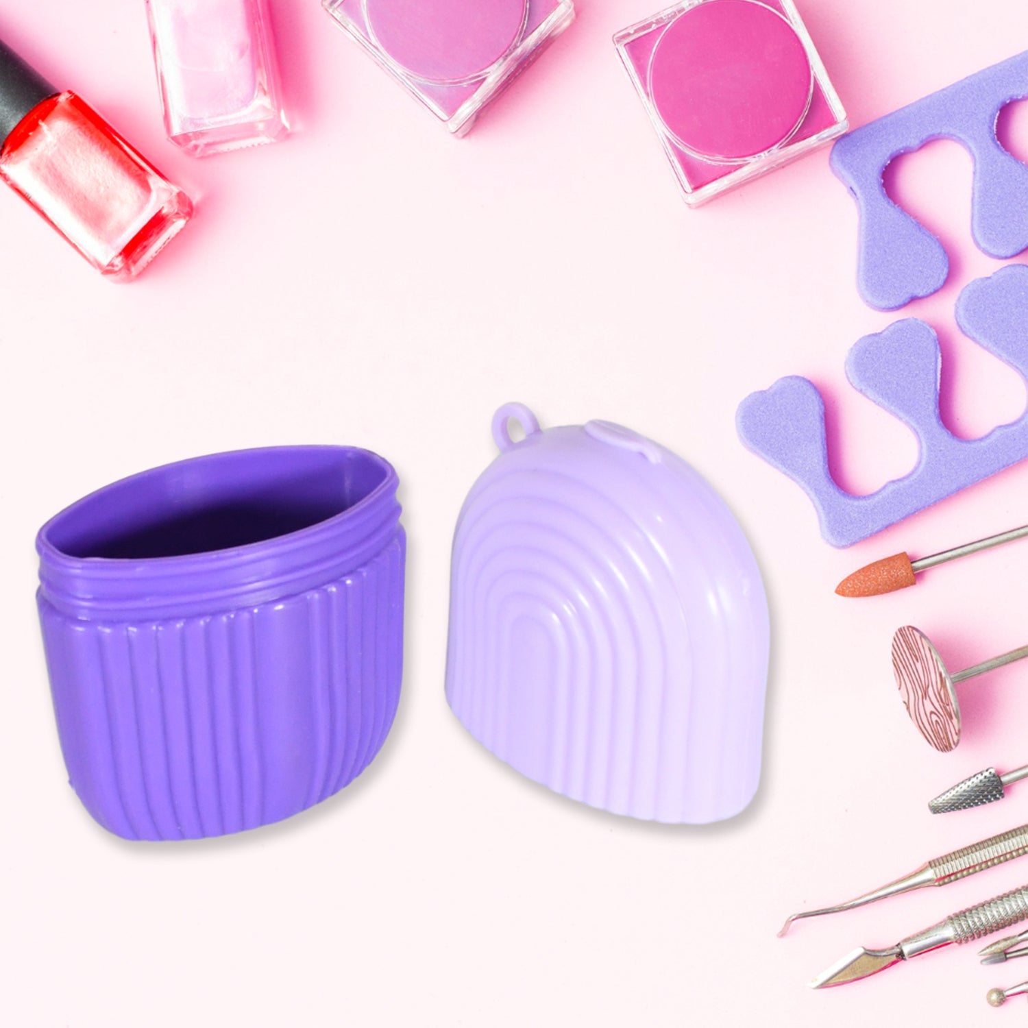 Detail view of the high-quality purple silicone material of the ice roller.