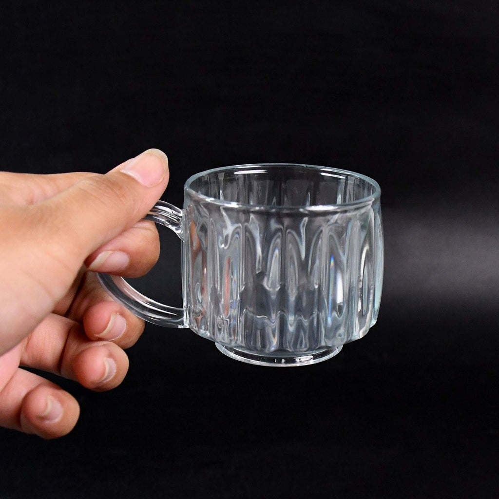 Set of lightweight durable plastic cups ideal for tea and coffee