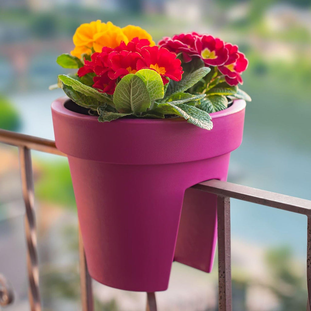 Plastic balcony flower pot holder set showcasing botanical decoration