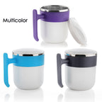 Detailed view of the comfortable handle and secure lid on the hot cold beverage mug.