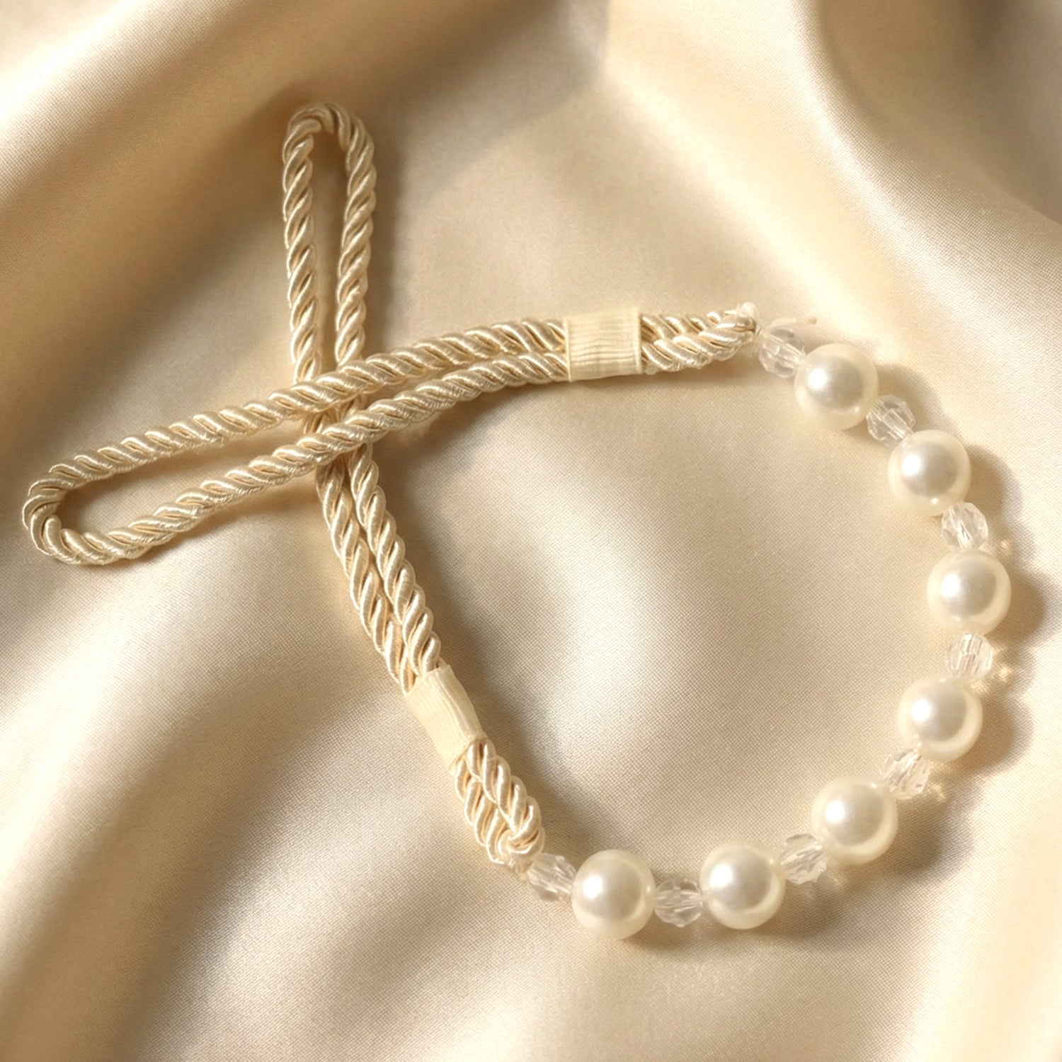 Fancy pearl beaded tieback for curtain styling