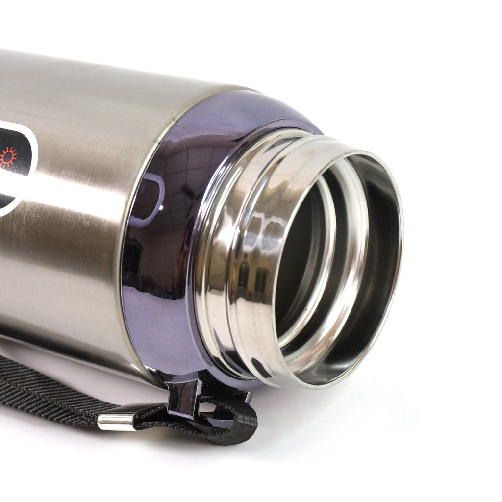 Multiple 800ml Stainless Steel Water Bottles arranged, emphasizing variety and utility.