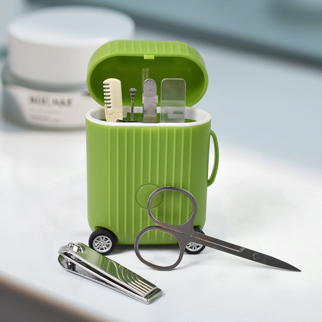 High-quality stainless steel tools for manicure and pedicure.