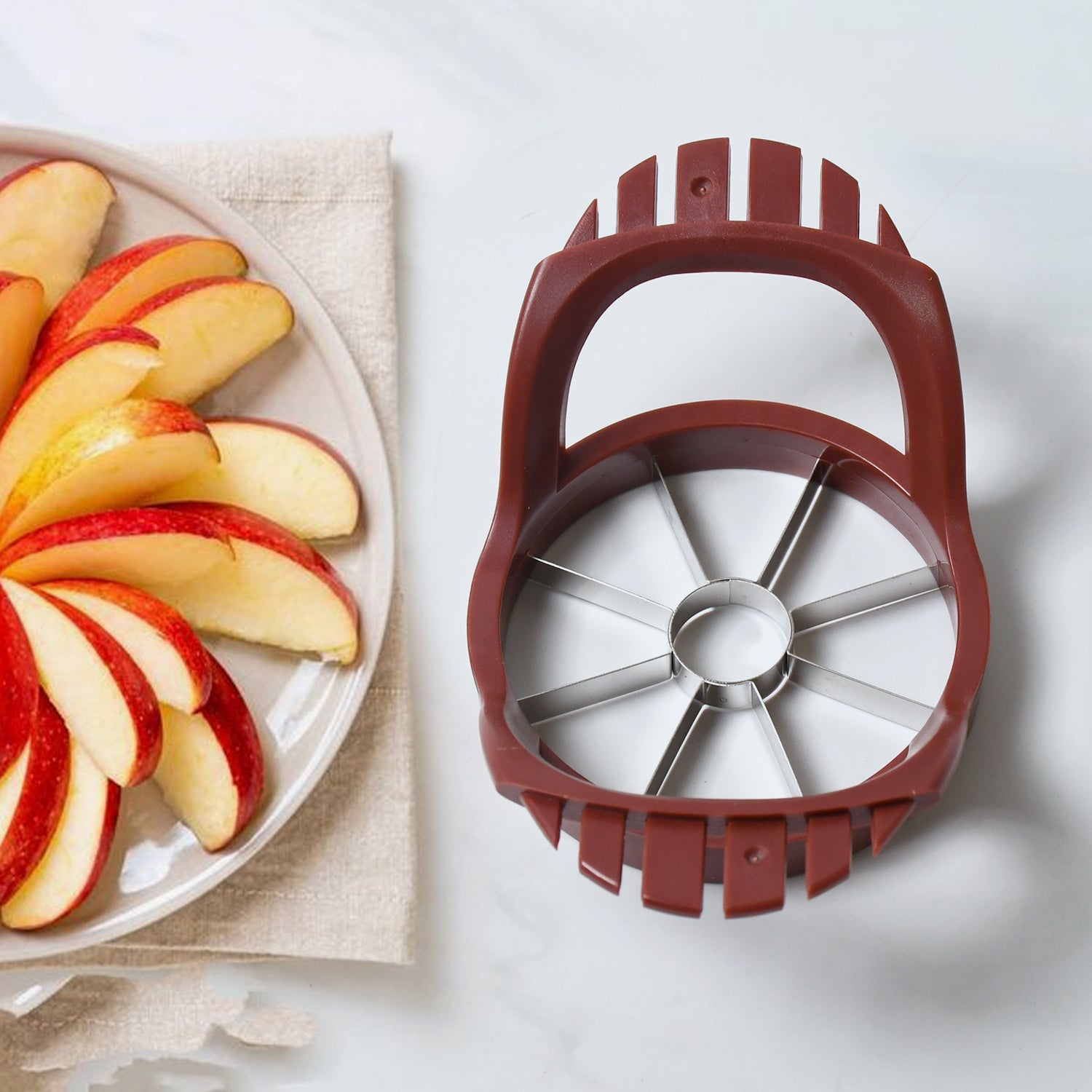The ergonomic ABS handle of the fruit slicer, designed for a comfortable and secure grip.