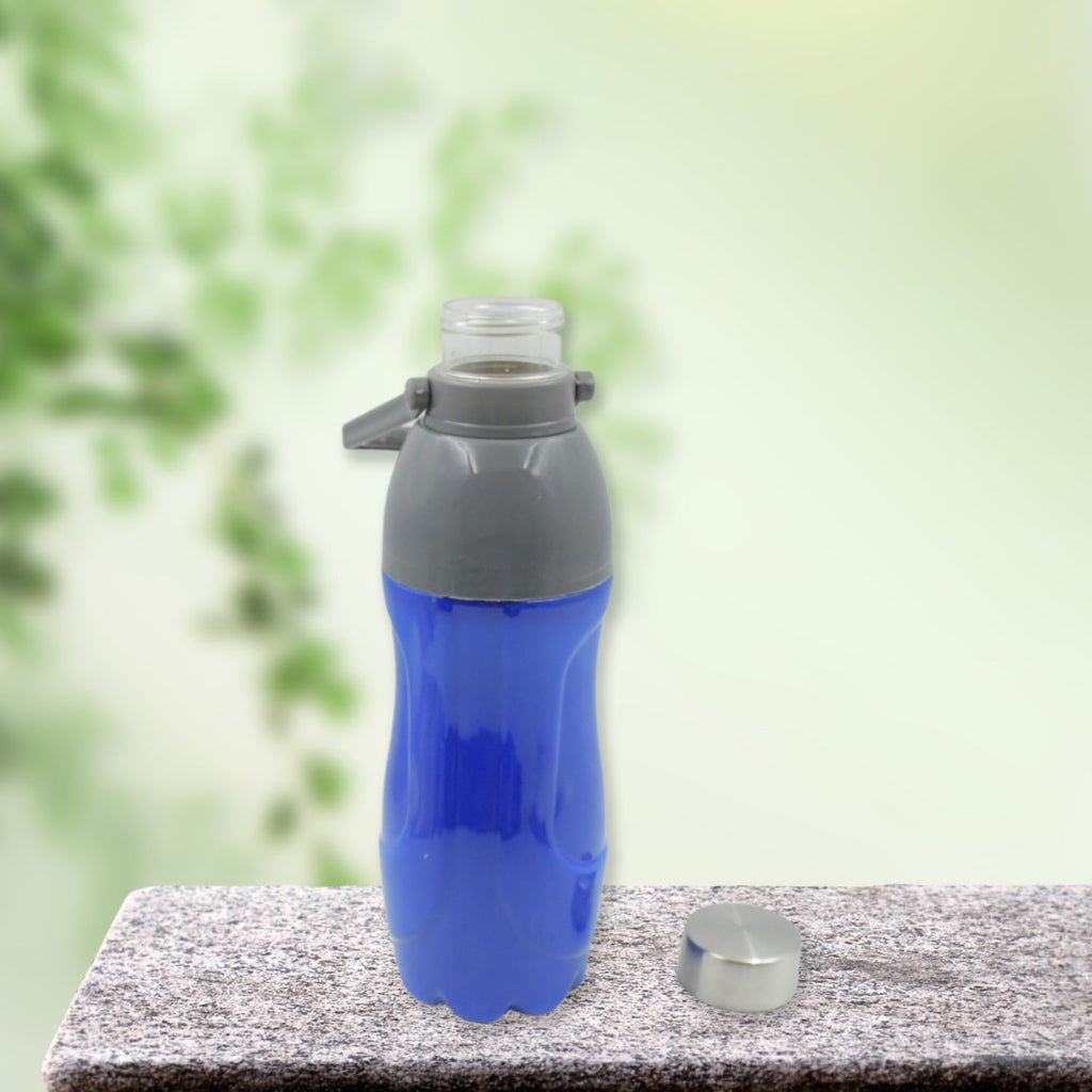 Durable leakproof plastic bottle, an essential for students and professionals.