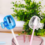 Toothbrush head cover clip ensuring bristle protection
