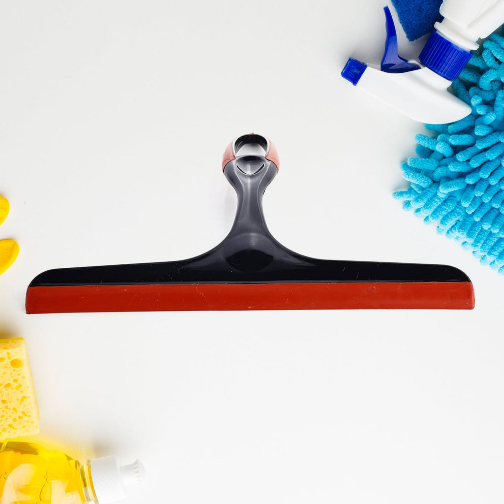 Close-up of the high-quality silicone head, ensuring efficient water removal with this wiper.