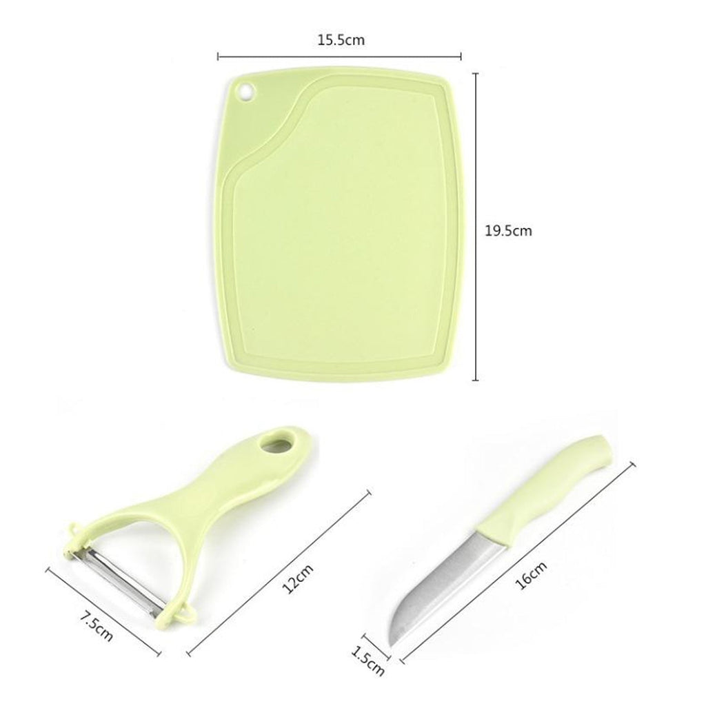 Detail shot of the green peeler's integrated scoop for removing blemishes.