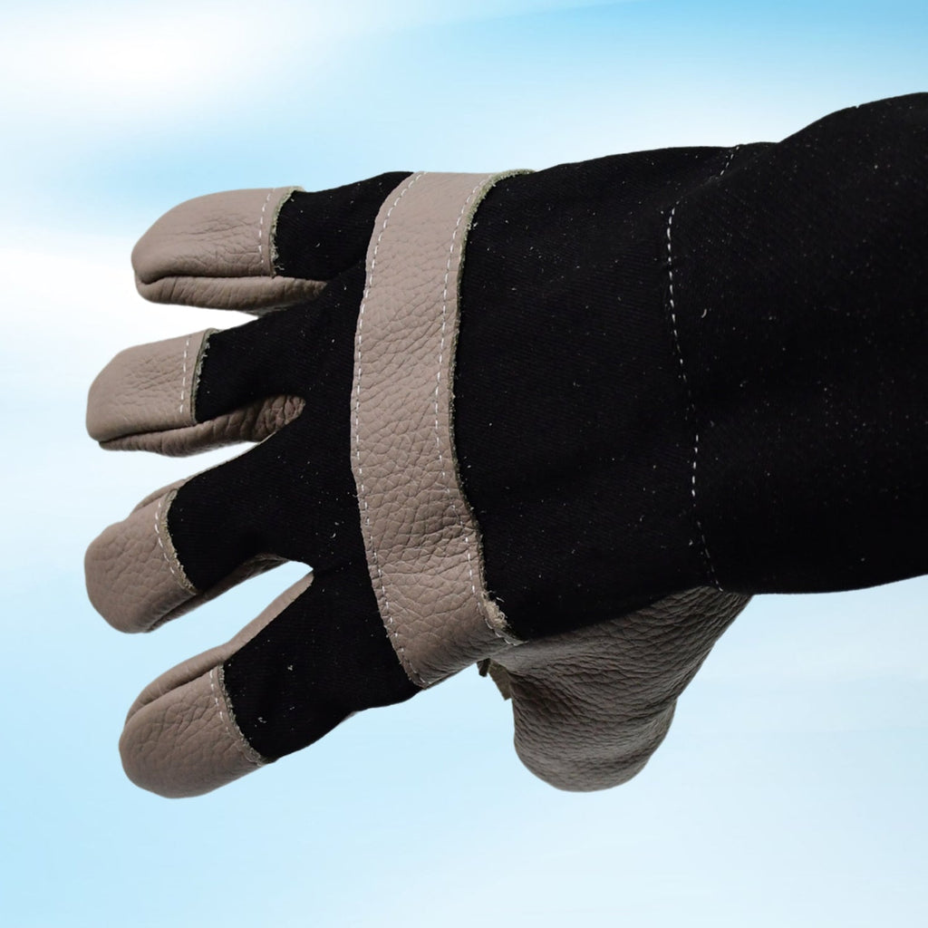 Ergonomic design of BraveVault gardening gloves for enhanced comfort.