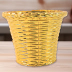 Decorative plastic flower pot suitable for indoor and outdoor plants