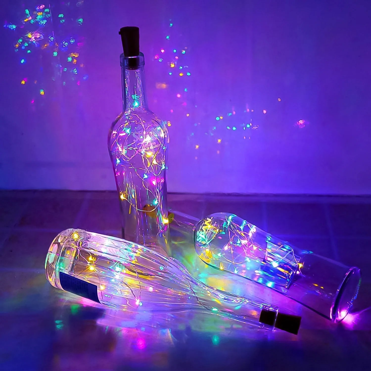 Battery-operated LED light included in the festive party lighting set