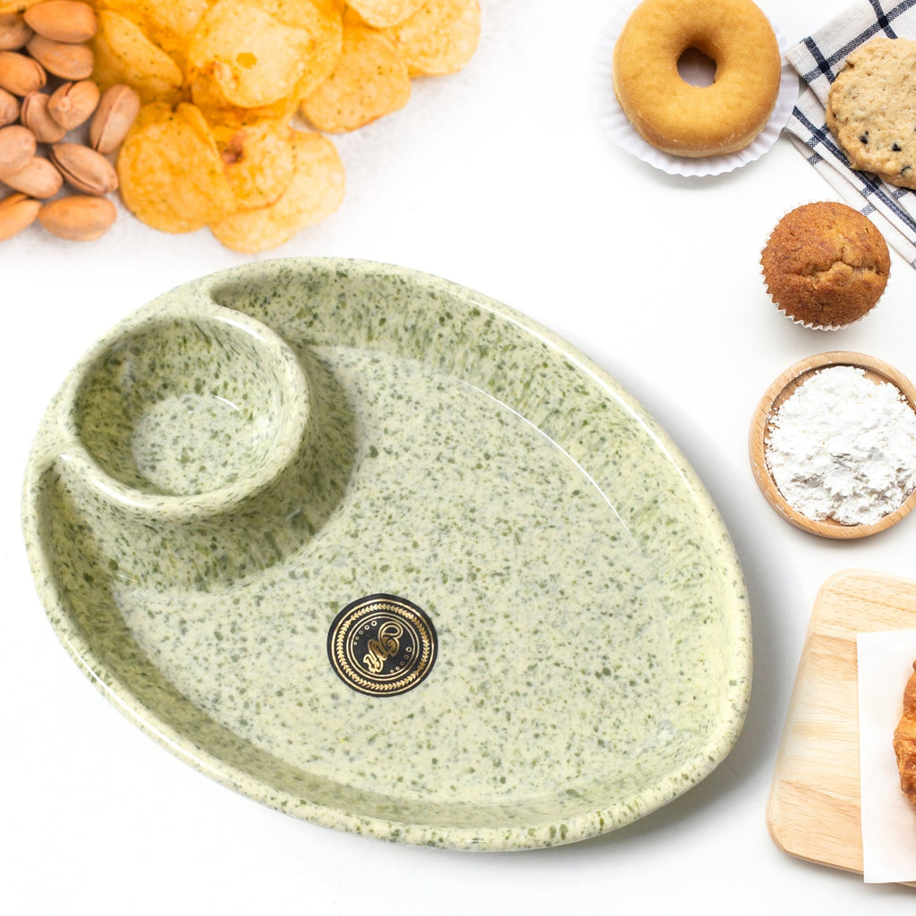 Overhead view of the Alpino ceramic tea and coffee cup set with its serving platter.