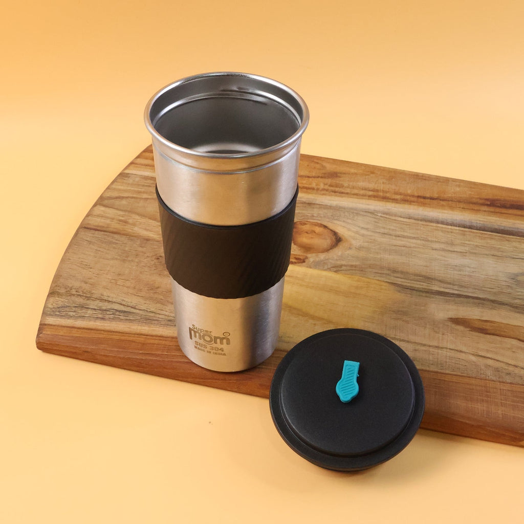 Sleek stainless steel tumbler showcasing modern design and durability