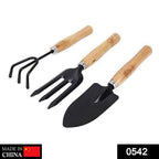 Overhead view of the durable 3-piece hand gardening tools set with ergonomic handles.