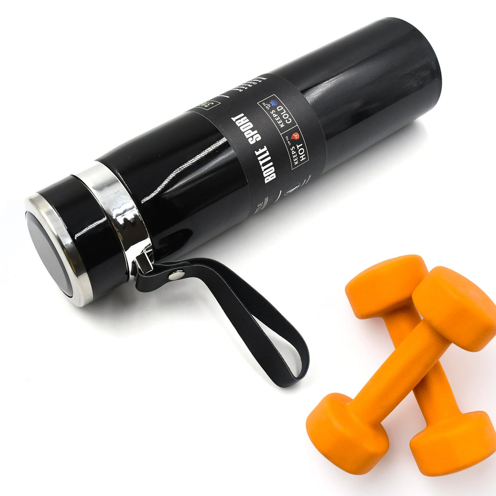 Durable stainless steel vacuum flask designed for superior temperature retention.