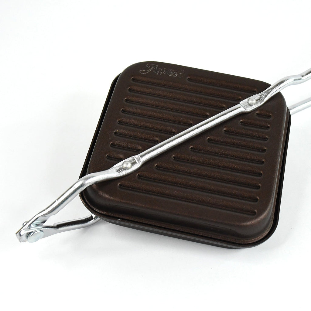 Side profile of Apex aluminium grill sandwich toaster with locking mechanism