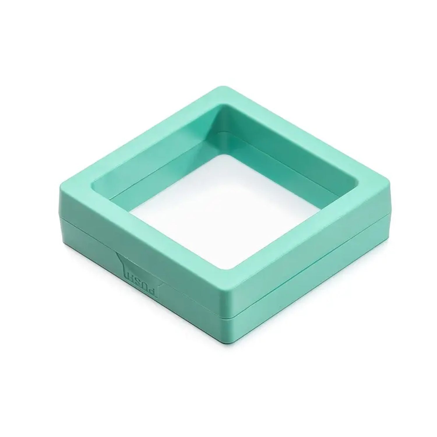 Jewellery display holder demonstrating dustproof and moisture-resistant enclosure