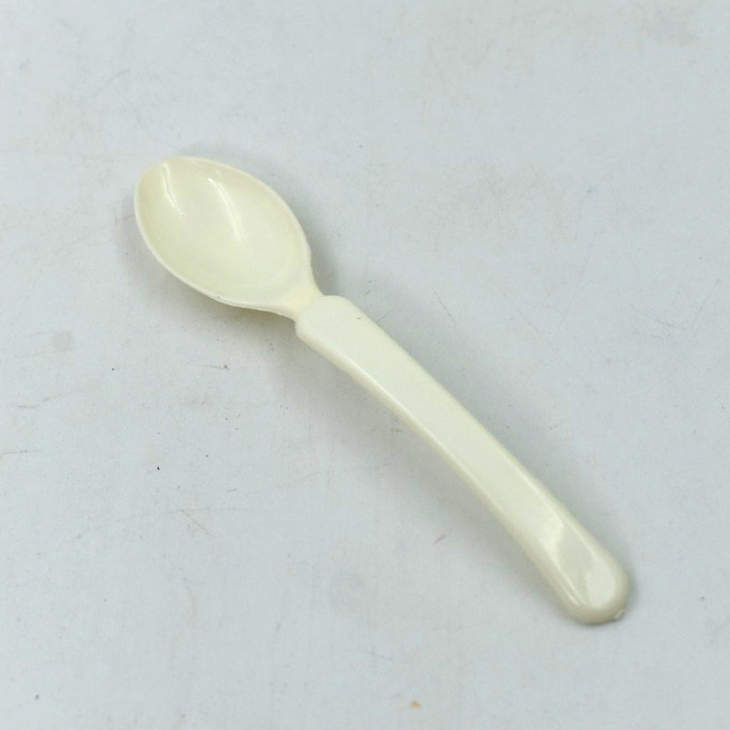 Modern 13-piece cutlery set for serving puddings and sweet dishes.
