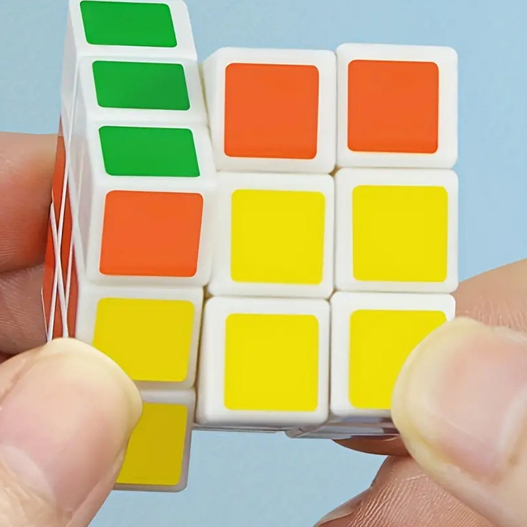 A close-up view of the Rubik's Cube 3x3 showing its durable ABS plastic pieces and internal mechanism.