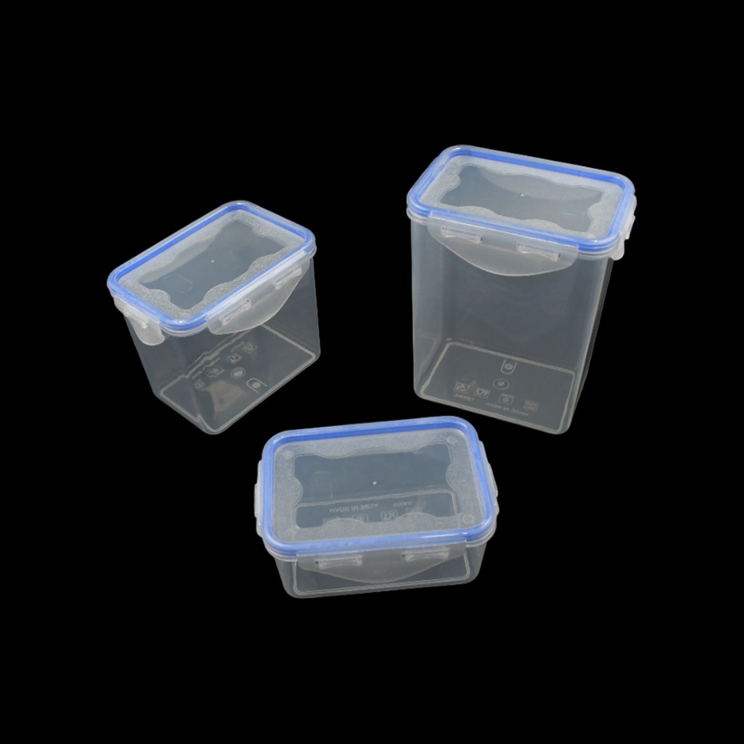 The durable and transparent design of the stackable kitchen storage containers.