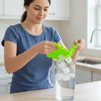 Ice tray with lid and honeycomb pattern for home use
