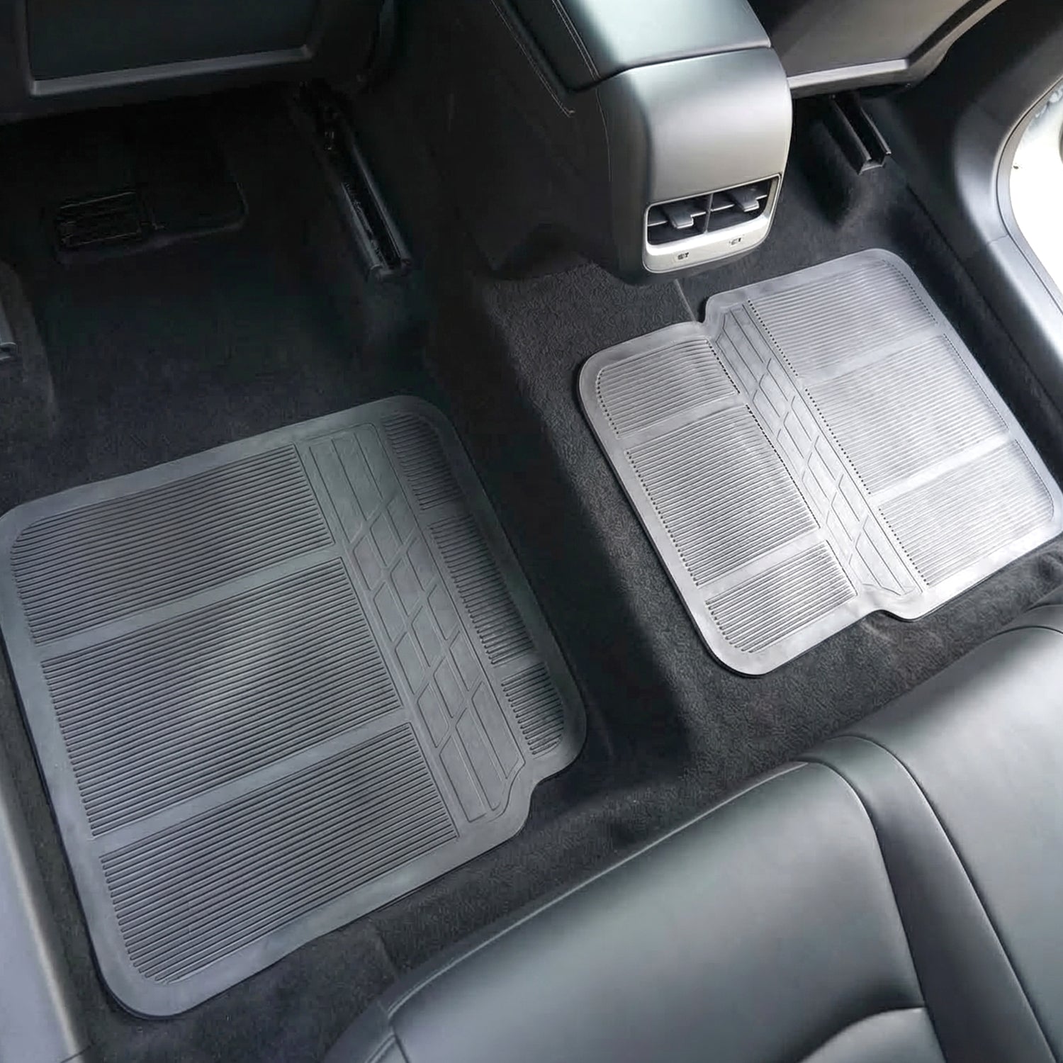 Easy to clean car floor mats for hatchback and sedan interiors